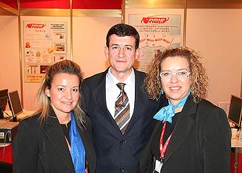 Dña. Puri Vidal, D. Manuel Sos, Director Gerente de Pipeline Software y Dña. Noelia Moreno