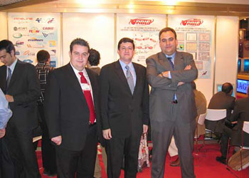 fitur 2004