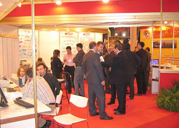 fitur 2004