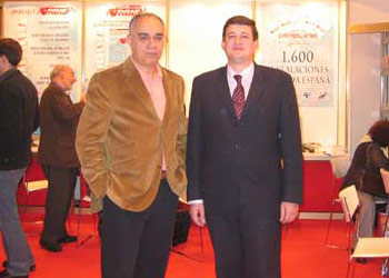 fitur 2004