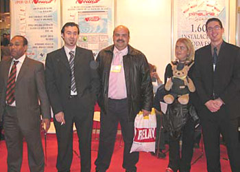 fitur 2004