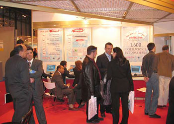 fitur 2004