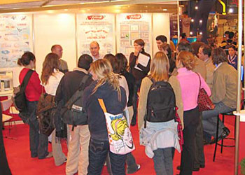 fitur 2004