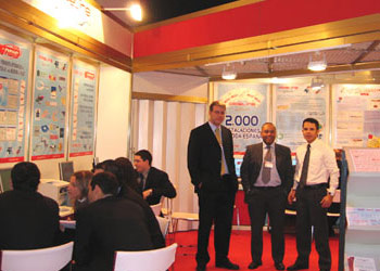 fitur 2005