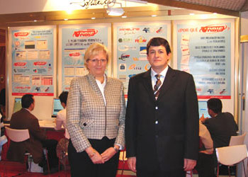 fitur 2005