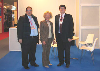 fitur 2005