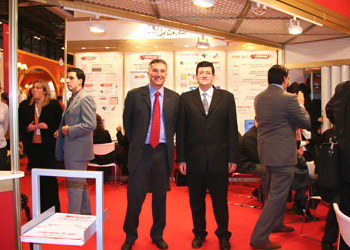 Fitur 2006