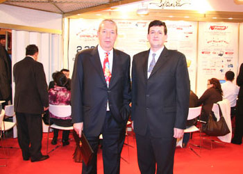 Fitur 2006