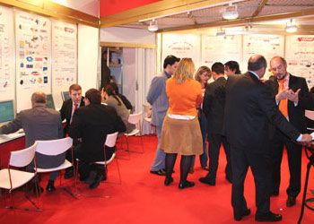 Fitur 2006