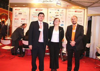 Fitur 2006