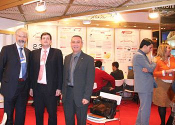 Fitur 2006