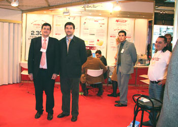 Fitur 2006