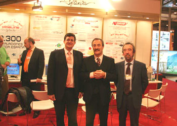 Fitur 2006