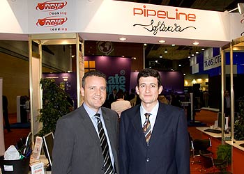 D. Eric Espino y D. Manuel Sos, Director Gerente de Pipeline Software