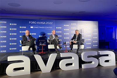 Debate con el presidente Avasa Jesús nuño De la Rosa, Carlos Garrido y Abilio Álvarez